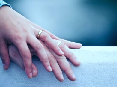 Interesting_Anniversary_gifts_for_your_wife - GiftSelect.in